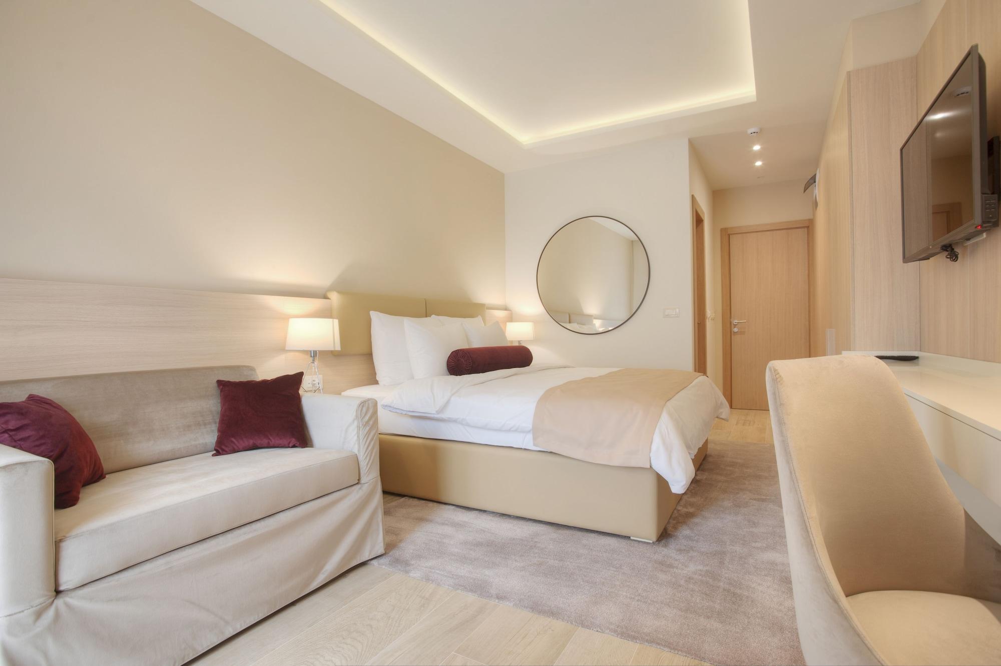 Gracia Hotel 4*
