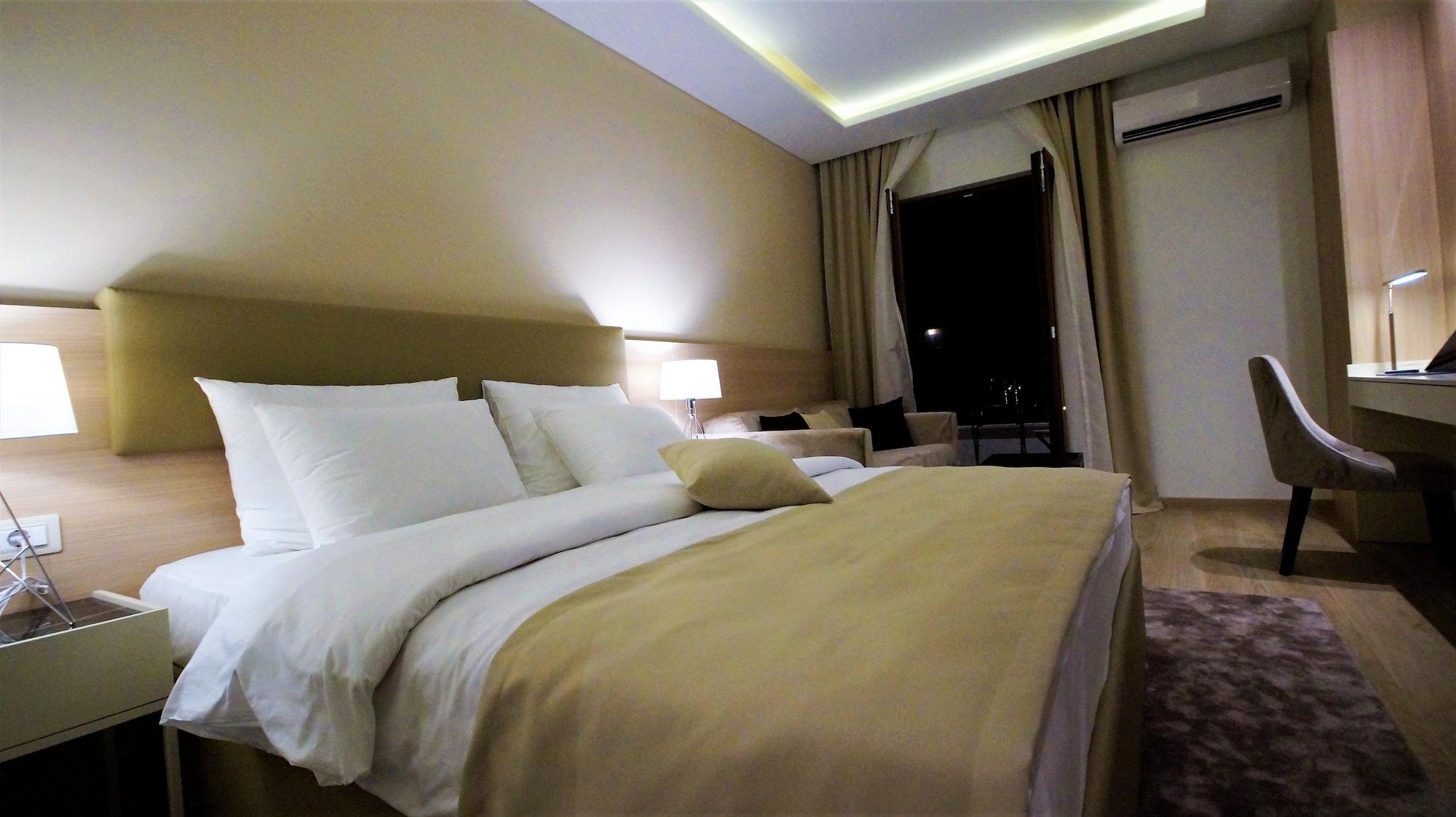 Hotel Gracia 4*